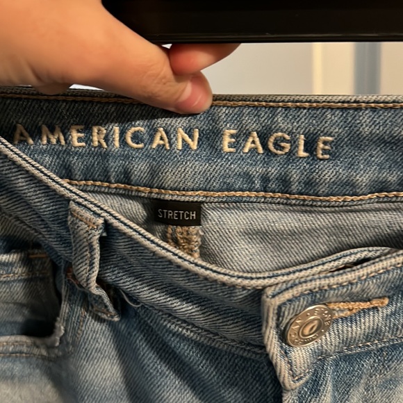 EUC destroyed holes frayed mom jeans stretch straight leg - Picture 3 of 4